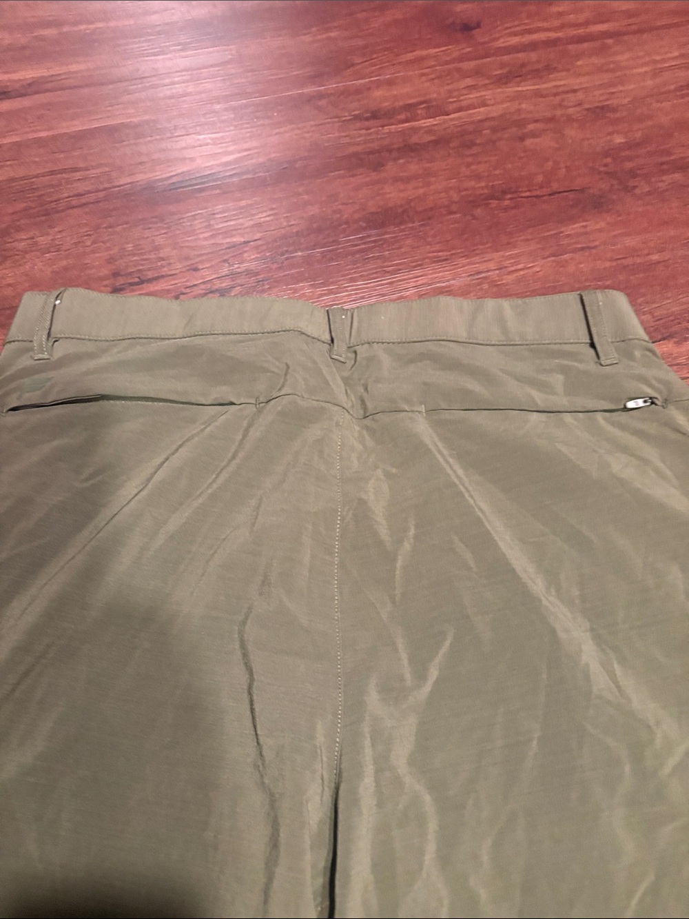 Fabletics The One Pant, Olive Green polyester Chino/ golf Pants - Picture 6 of 6